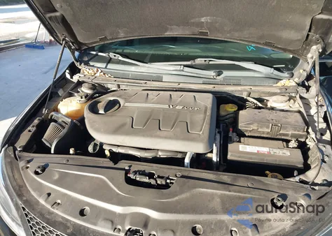 2015 Chrysler 200 Limited z USA, uszkodzony, nr VIN 1C3CCCAG6FN731615